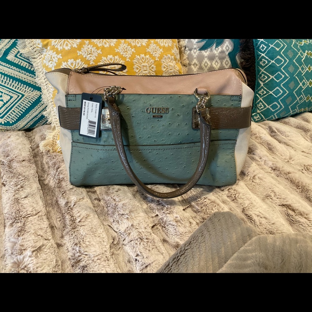 Guess purse